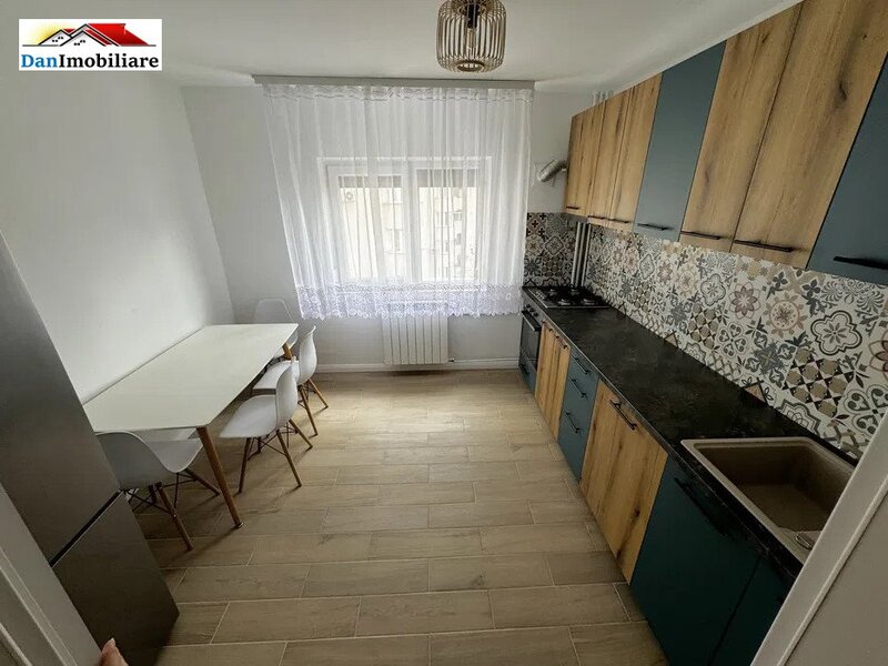 Baba Novac, apartament cu 3 camere,